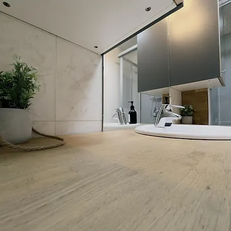 Palymo La Defense - De Standing Apartment